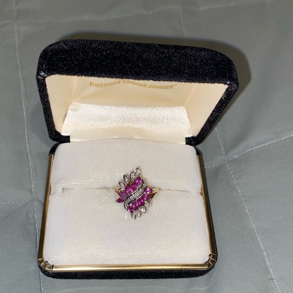 🩷🤍💛EUC Like New 14K Gold 10 Genuine Rubies & Diamonds Cocktail Ring - Size: 6 - Picture 2 of 15